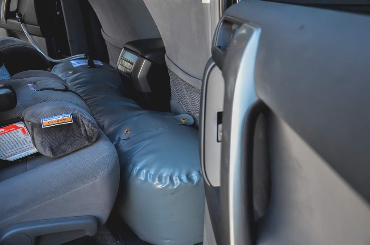 Heavy-Duty Box Bladder with the Centre Console Cut 105L – DW105BC – Potable PVC