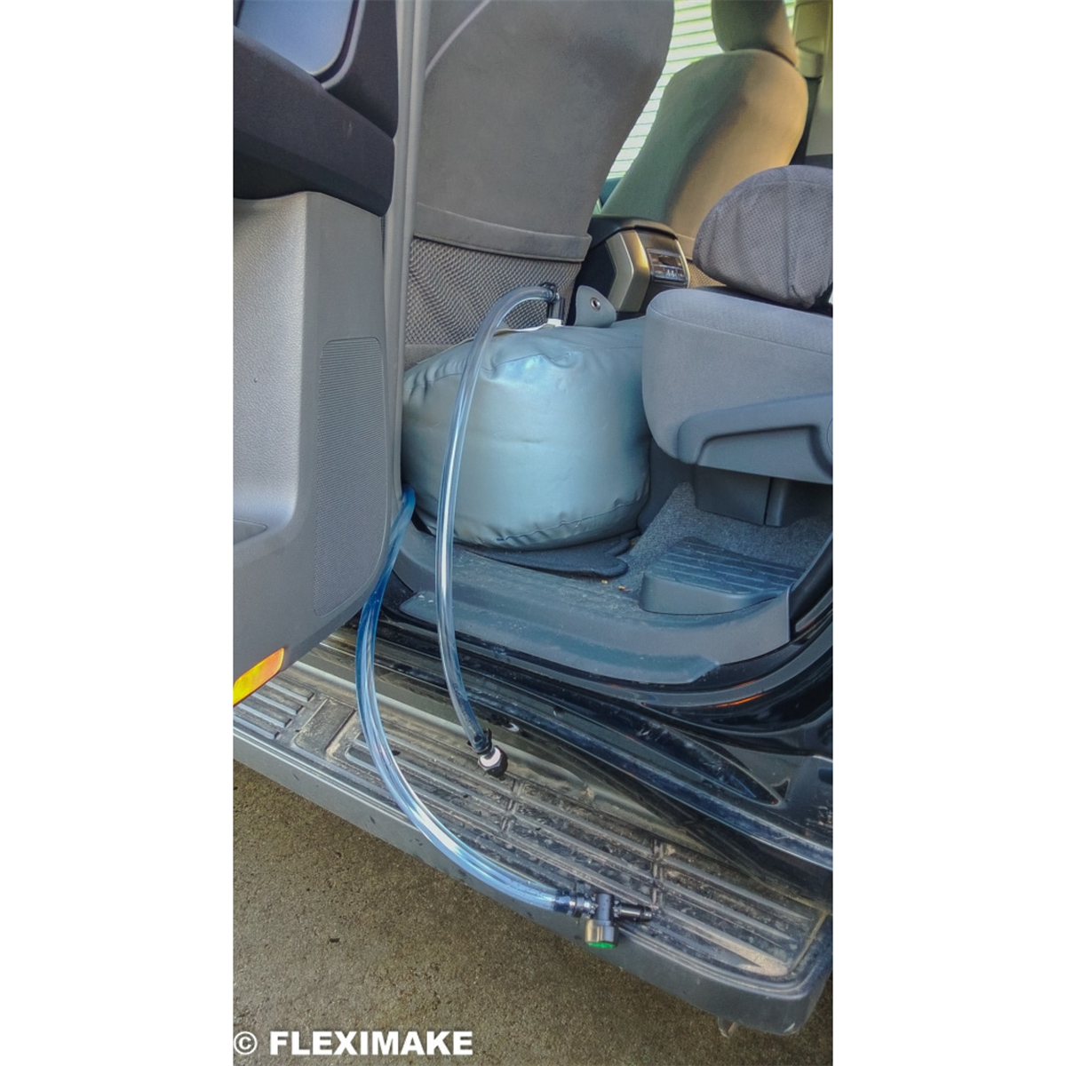 Box type drinking water bladder 150L – DW150B