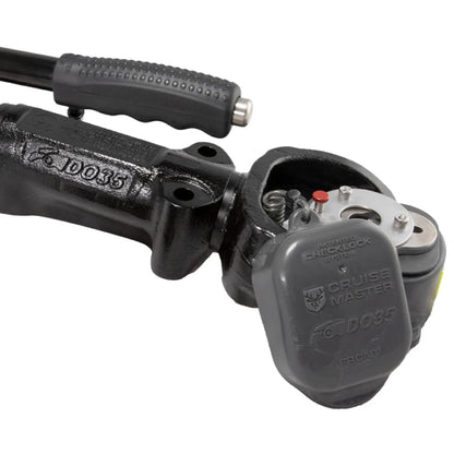 Cruise Master DO35 Hitch Close Up